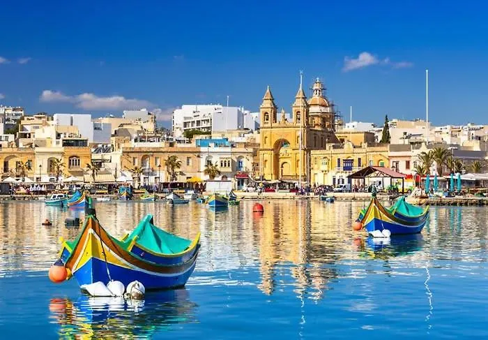 Bright Penthouse With Terrace - By Hostmt