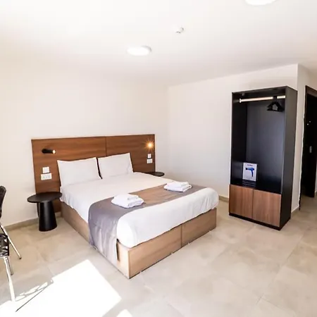 Bright Penthouse With Terrace - By Hostmt St Paul's Bay